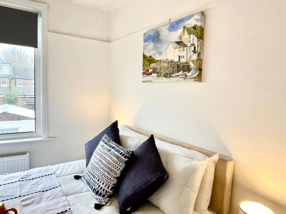 Portsmouth 3 Bedroom Getaway, Sleeps 6 Ngoại thất bức ảnh